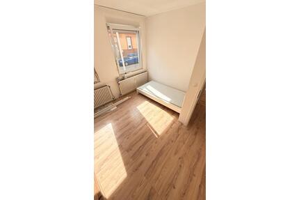 Wohnung zu vermieten, als WG sehr gut geeignet - Ludwigshafen am Rhein Ludwigshafen-Hemshof
