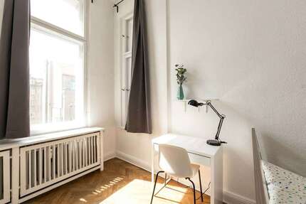 WG-Zimmer in Berlin 590,00 € 16 m²