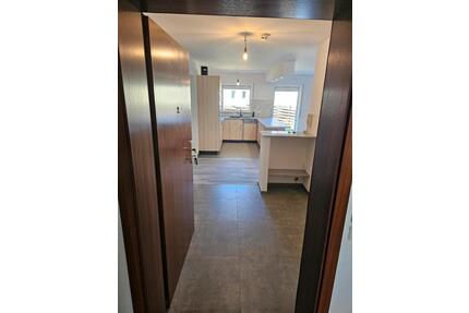 2 Zimmer Wohnung - 850,00&nbsp;EUR Kaltmiete, ca.&nbsp; 60,00&nbsp;m&sup2; in Cleebronn (PLZ: 74389)