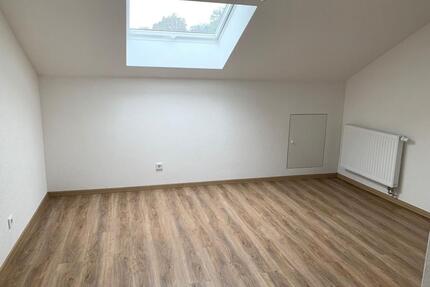helle 2-Zimmer Whg. in AlbbruckAlbert