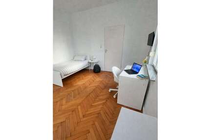 WG-Zimmer in Offenbach 599,00 € 16 m²