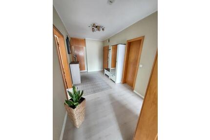 Schöne 3 Zimmer Wohnung in ruhiger Lage - Duisburg Mittelmeiderich