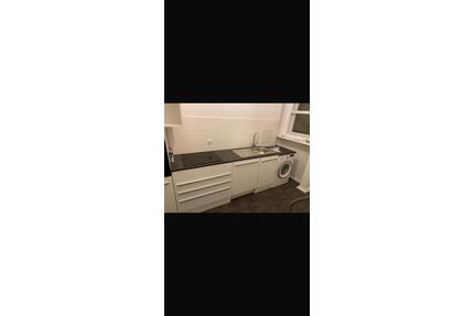 2 Zimmer Wohnung 1100€ warm Untermiete - Berlin Reinickendorf