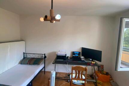 WG Zimmer in ruhiger NICHT Party 3er WG - Freising Am Vogelherd