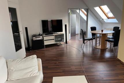 Helle möblierte 2 Zimmer Wohnung mit Balkon in Gehrden - Paderborn Elsen