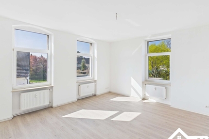 Großzügige 2-Zimmer-Wohnung - 525,00&nbsp;EUR Kaltmiete, ca.&nbsp; 74,00&nbsp;m&sup2;&nbsp;Wohnfl&auml;che in Dahlenwarsleben (PLZ: 39326) Börde - Niedere Börde