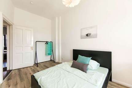 WG-Zimmer in Berlin 610,00 € 18 m²