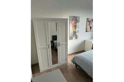 WG-Zimmer in Köln 899,00 € 15 m²