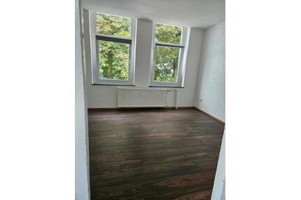 Wohnung zuvermieten 2 Zimmer 55qm - Solingen