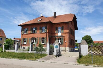 +++3-ZIMMER WOHNUNG MIT CHARME+++ - Dombühl