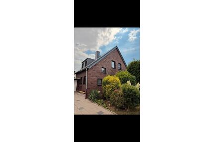 2 Zimmer Wohnung - 750,00&nbsp;EUR Kaltmiete, ca.&nbsp; 70,00&nbsp;m&sup2; in Kerpen (PLZ: 50171)