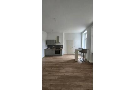 Schöne gemütliche 1 Zimmer Wohnung. Mit Ebk Teil möbliert. - Magdeburg Leipziger Straße