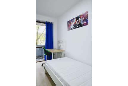 WG-Zimmer in Düsseldorf 619,00 € 9 m²