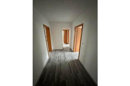 Gemütliche 3 Zimmer Wohnung Erdgeschoss Sehr Ruhige Umgebung - Niestetal