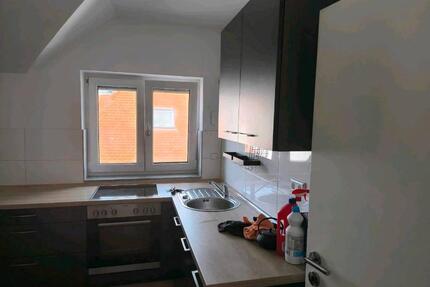 Zur Miete 3 Zimmer 83m2 Dahwohnung mit Einbauküche in Sandhausen