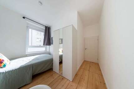 WG-Zimmer in Frankfurt am Main 630,00 € 11 m²
