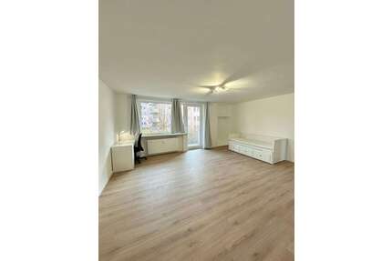 WG-Zimmer in München 1.047,00 € 28 m²