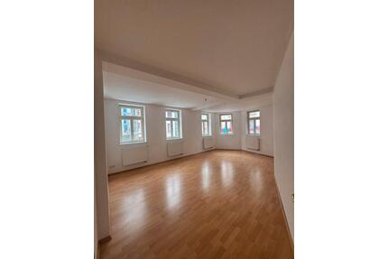 3- Zimmer Wohnung im Zentrum von Altenburg
