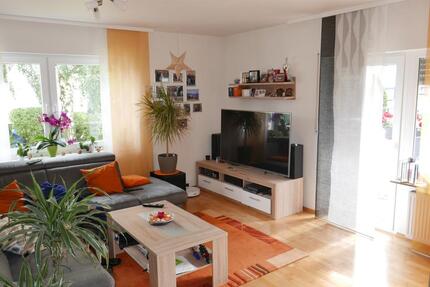 3 Zimmer EG Whg. Stellplatz EBK Balkon - Fürth Bislohe