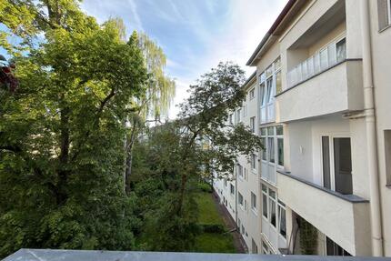 Erstbezug nach Sanierung: 2 Zimmer mit Balkon - Hannover Herrenhausen-Stöcken