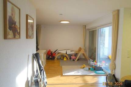 Neuwertige 3,5 Zimmer Wohnung mit EBK u. Terrasse in Schwäbisch Gmünd - Schwäbisch Gmünd / Hussenhofen