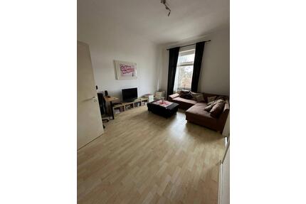 Möblierte 2 Zimmer Altbauwohnung mit extra WC und Balkon 66m² - Düsseldorf Stadtbezirk 8