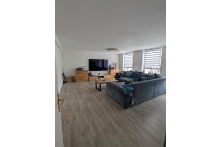 Schöne, helle 4-Zimmer Wohnung in Eschweiler Zentrum