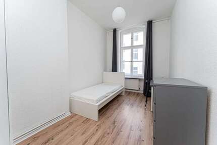 WG-Zimmer in Berlin 620,00 € 12 m²