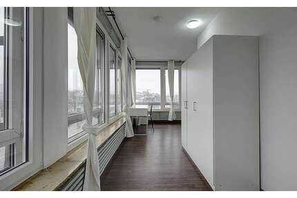 WG-Zimmer in Stuttgart 465,00 € 17 m²