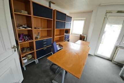 Büroraum WG Ziimmer WC Küche Stellplatz Nähe Scharnhorst Wlan - Hameln