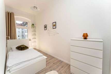 WG-Zimmer in Berlin 540,00 € 8 m²