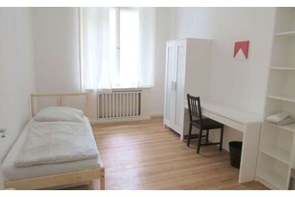 WG-Zimmer in Berlin 585,00 € 16 m²