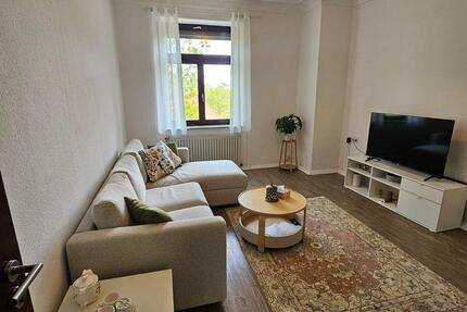 Sonnige, sanierte 3-Zimmer Wohnung mit Einbauküche in Feuerbach - Stuttgart