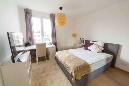 WG-Zimmer in Berlin 740,00 € 14 m²