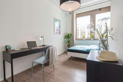 WG-Zimmer in München 995,00 € 14 m²