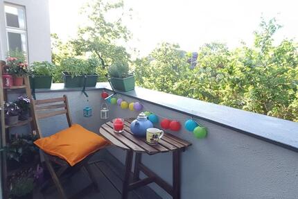 Summer in Berlin? 3-4 month in cozy 2-room flat fully furnished