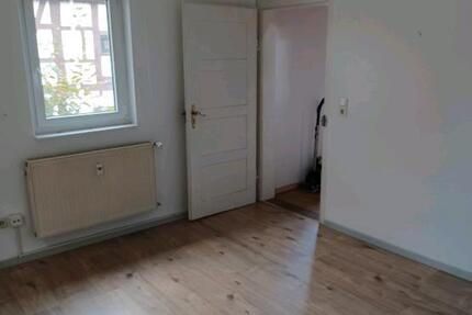 WG Zimmer in 6er WG - 395,00&nbsp;EUR Kaltmiete, ca.&nbsp; 14,00&nbsp;m&sup2; in Kusterdingen (PLZ: 72127)
