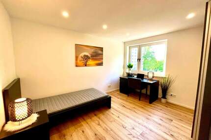 WG-Zimmer in München 900,00 € 16 m²