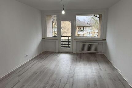 Renovierte 2-Zimmer Wohnung mit Balkon [VAC-14064] - Essen Stadtbezirk III