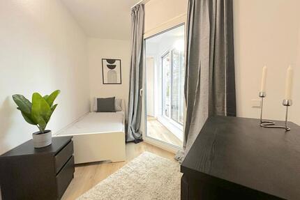 WG-Zimmer in 6er-WG frei – Homburger Landstraße 691 in Frankfurt am Main