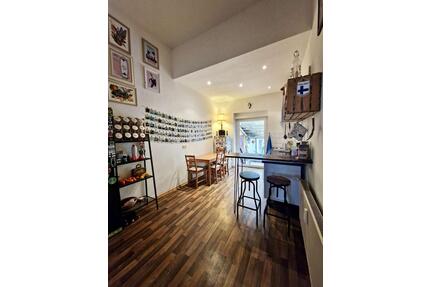 Großzügig geschnittene 2-Zimmer Altbauwohnung in der Bochumer Innenstadt