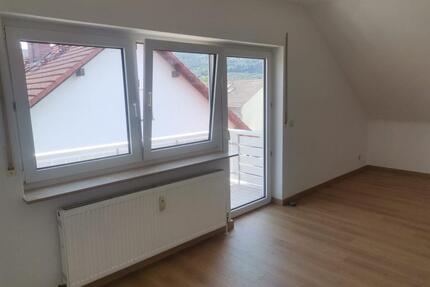 2 Zimmer DG Wohnung in Miltenberg