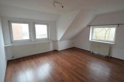 Freundliche 3-Zimmer Wohnung im OG - Husum
