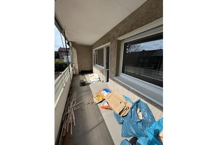 2,5 Zimmer im Erdgeschoss mit großem Balkon - Recklinghausen Berghausen