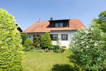 3 Zimmer Wohnung - 850,00&nbsp;EUR Kaltmiete, ca.&nbsp; 85,00&nbsp;m&sup2; in Weichering (PLZ: 86706)