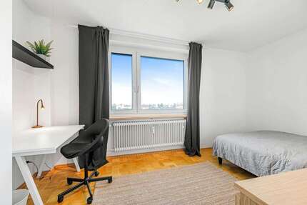 WG-Zimmer in München 950,00 € 13 m²