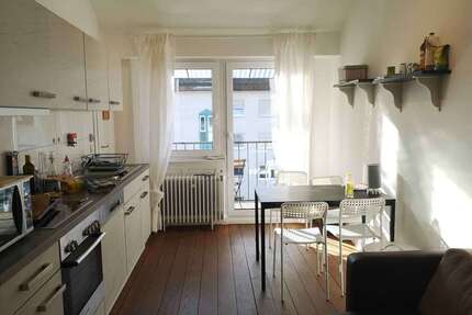 WG-Zimmer in Frankfurt am Main 675,00 € 8 m²