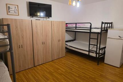 Möblierte 3 Zimmer Wohnung zu vermieten - Mönchengladbach