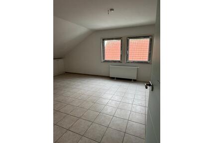 Schöne 2-Zimmer Dachgeschoss Wohnung in Do-Hacheney - Dortmund Hörde