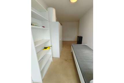 WG-Zimmer in München 700,00 € 12 m²